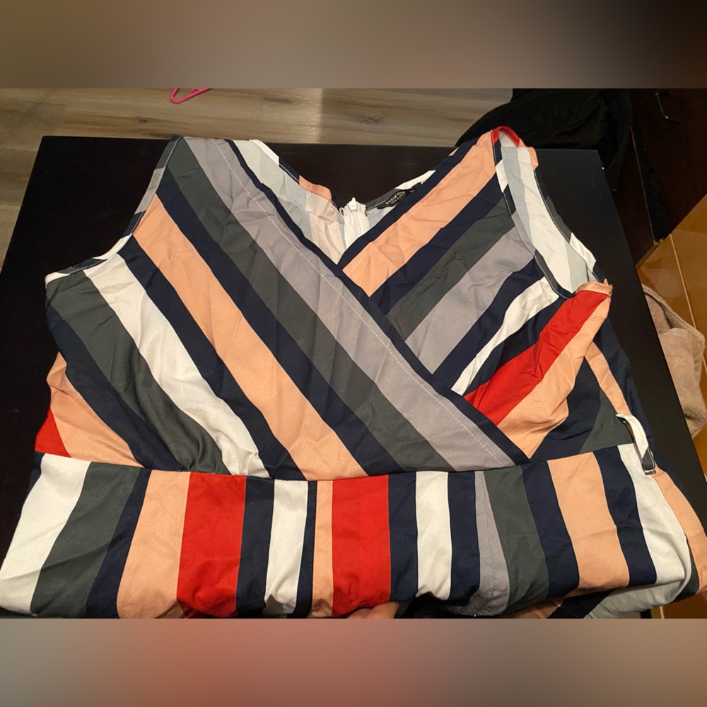 Neutral color romper